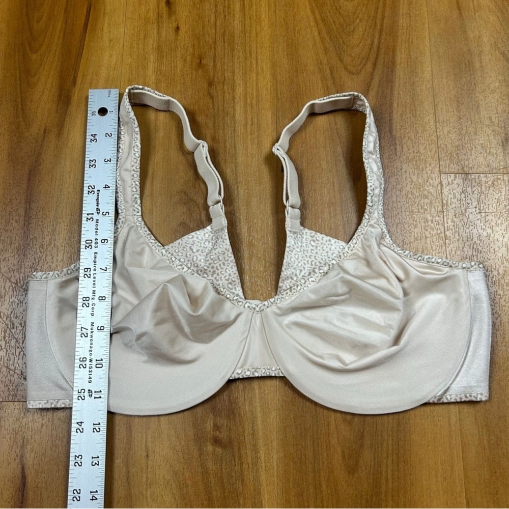 Olga women’s Cream lace Bra size:40C - Picture 6 of 8